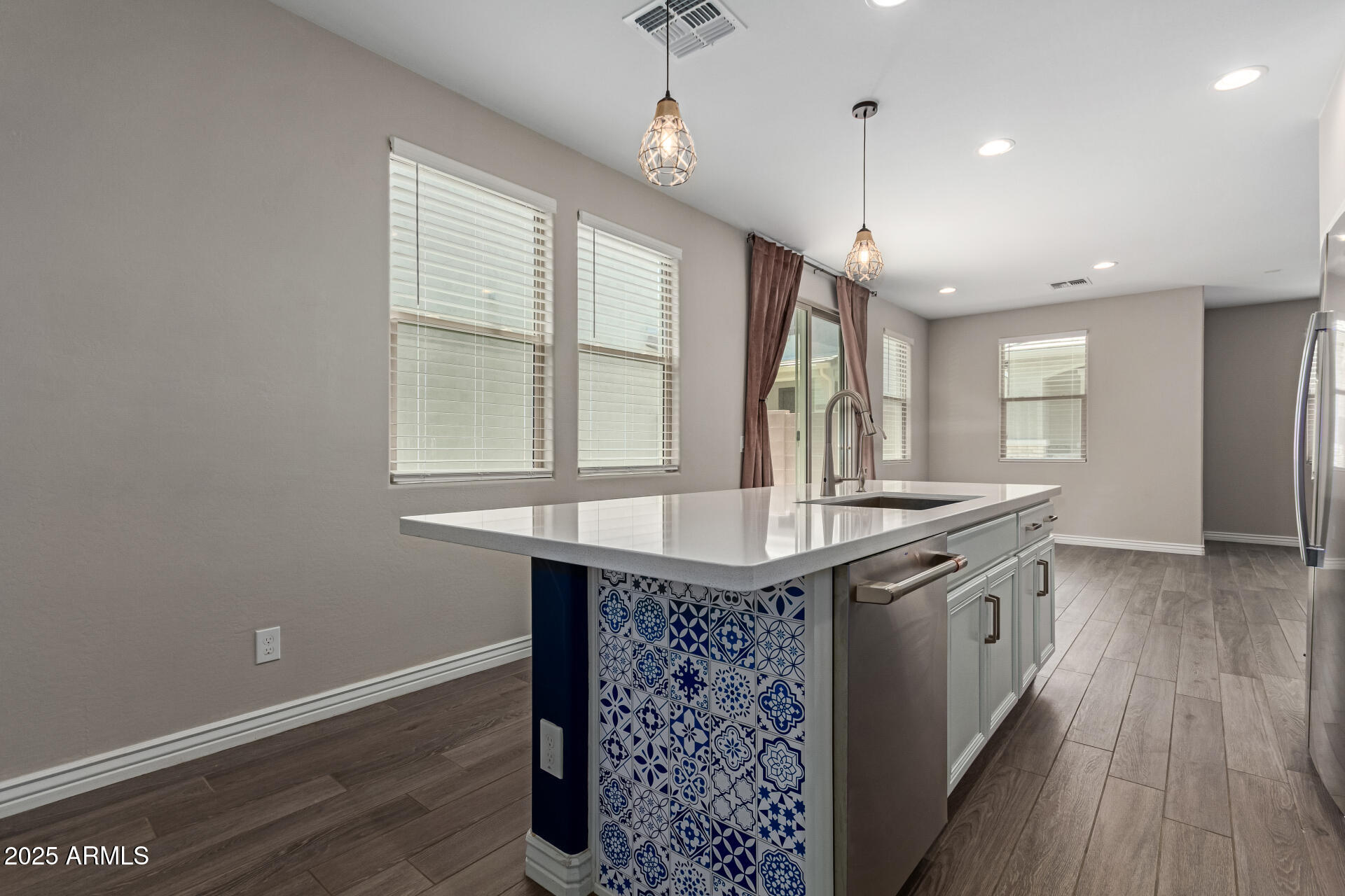 14231 W BRONCO Trail