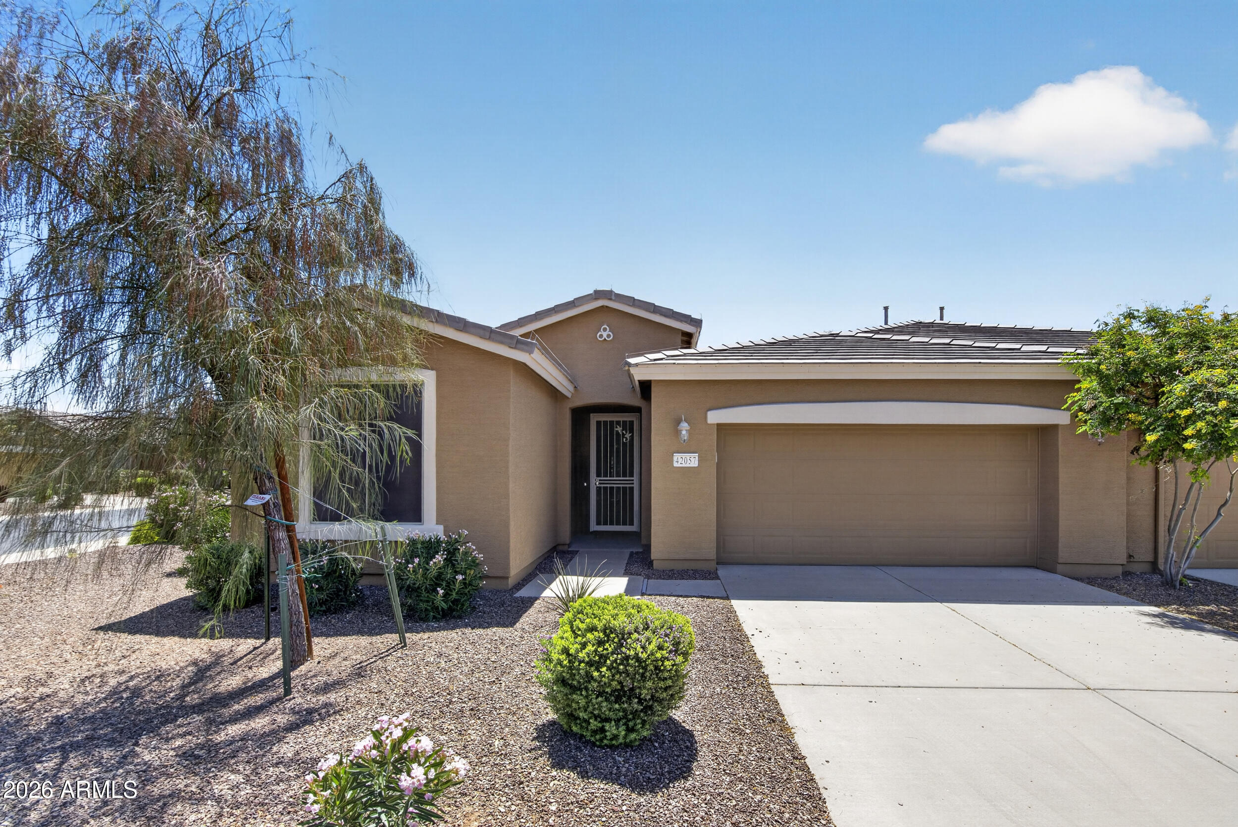 42057 W MILLER Lane