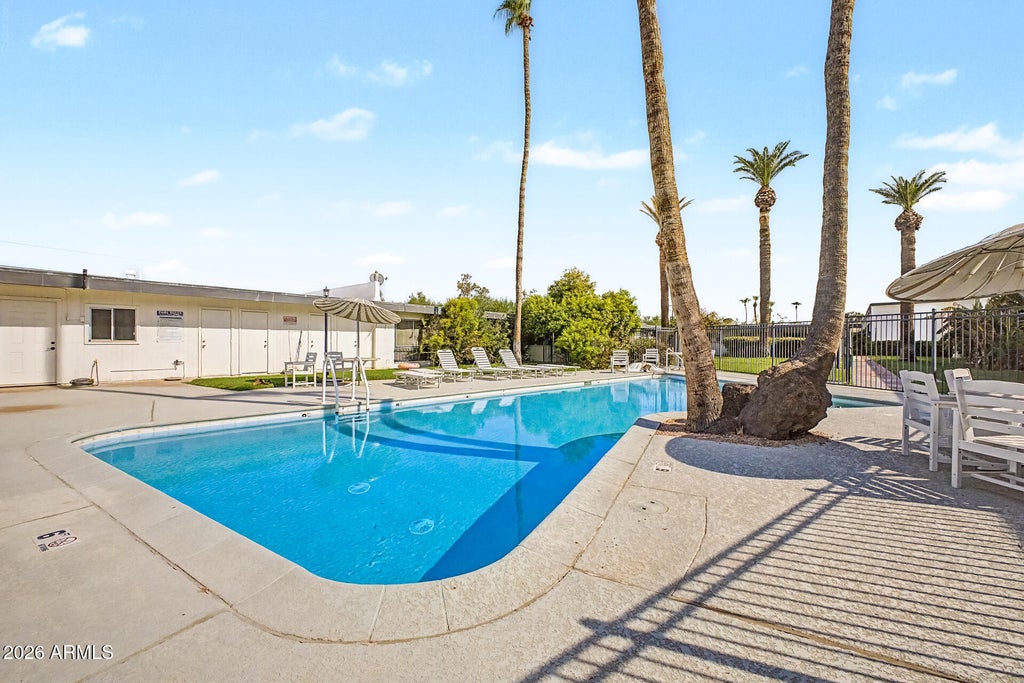 Photo of 3270 E Camelback Road #114, Phoenix, AZ 85018 (MLS # 7073142)