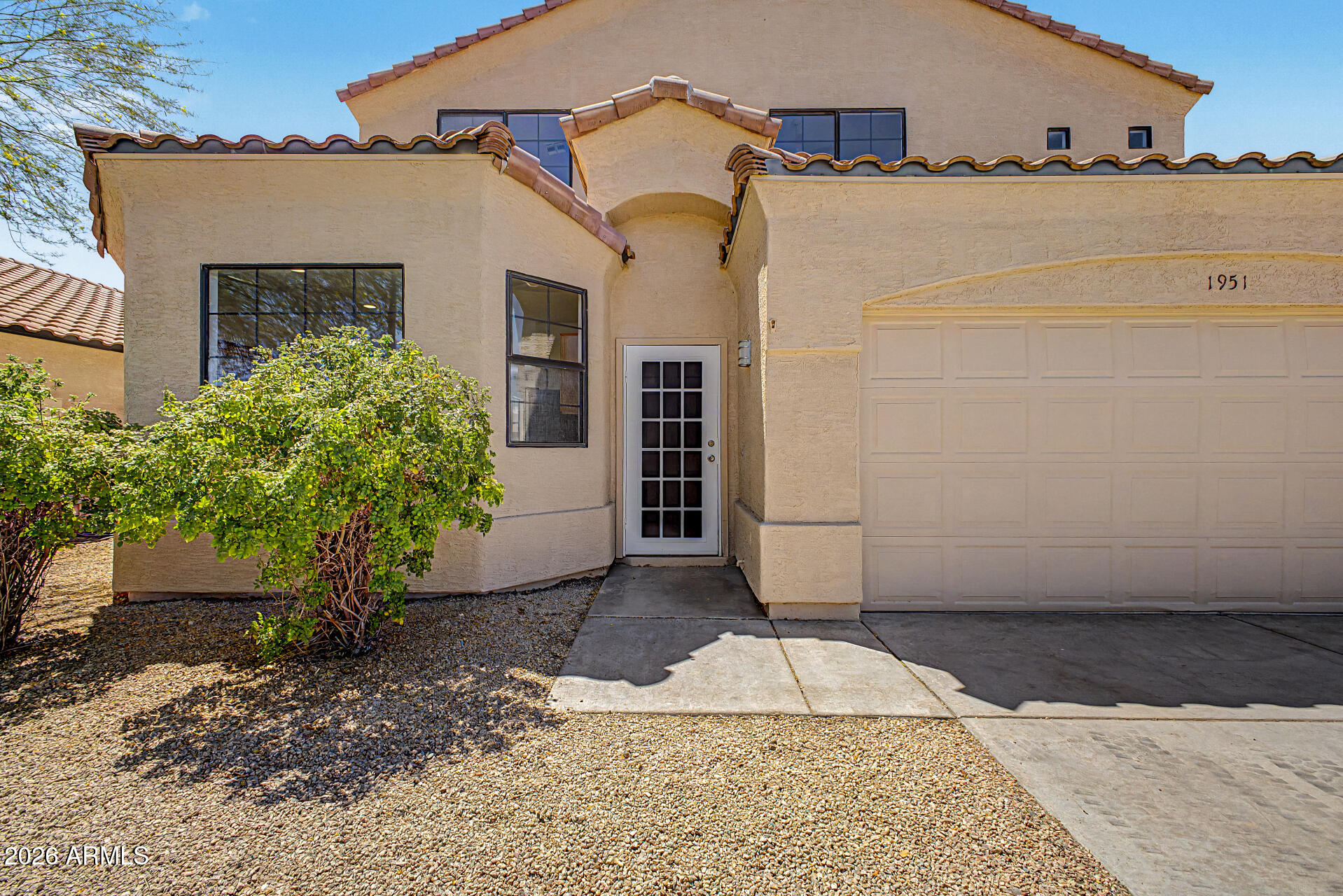1951 W CAROL ANN Way