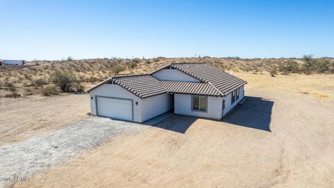 A home in Tonopah