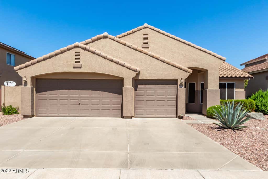 Photo of 7928 W Beaubien Drive, Peoria, AZ 85382 (MLS # 7042955)