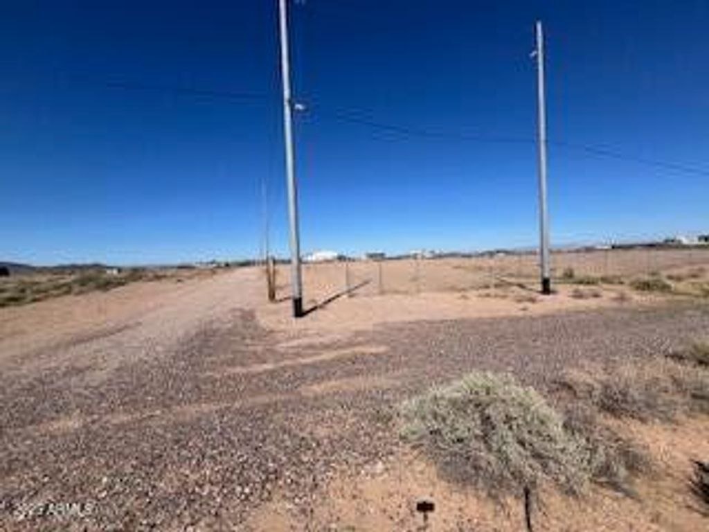 Photo of 39643 W Maricopa Lot 1 Street #-, Tonopah, AZ 85354 (MLS # 6935901)