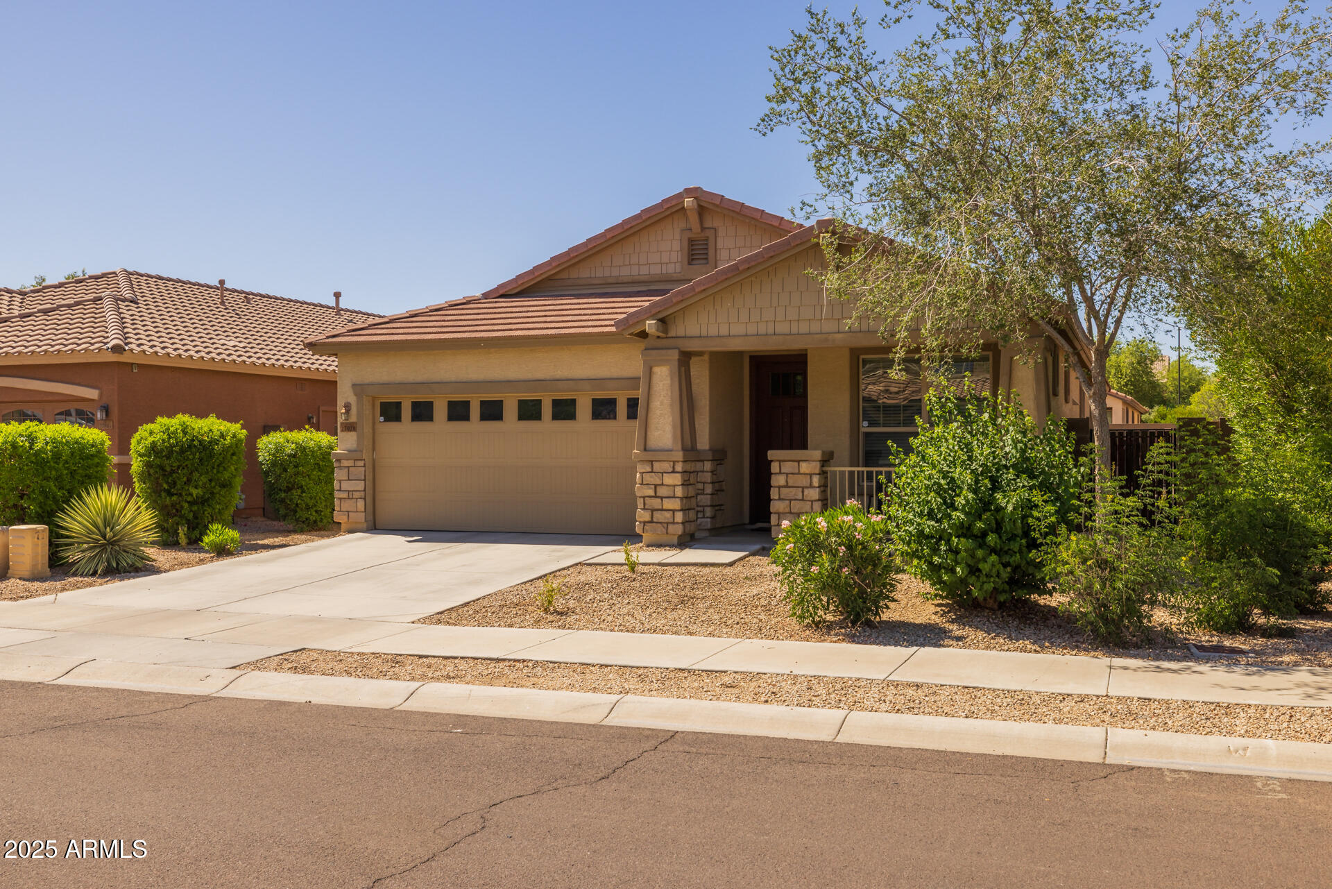 17038 W MOHAVE Street