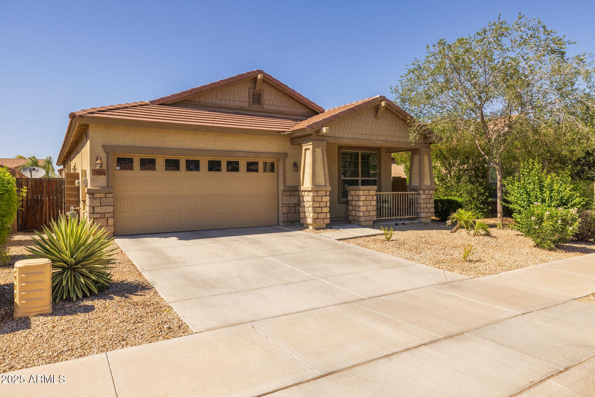 17038 W MOHAVE Street