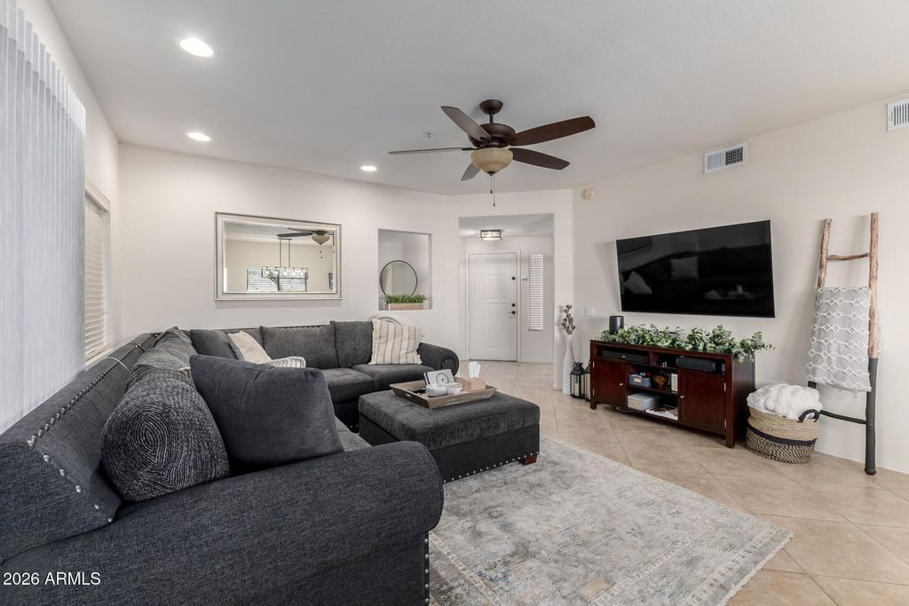 Photo of 15225 N 100th Street #1214, Scottsdale, AZ 85260 (MLS # 6990128)