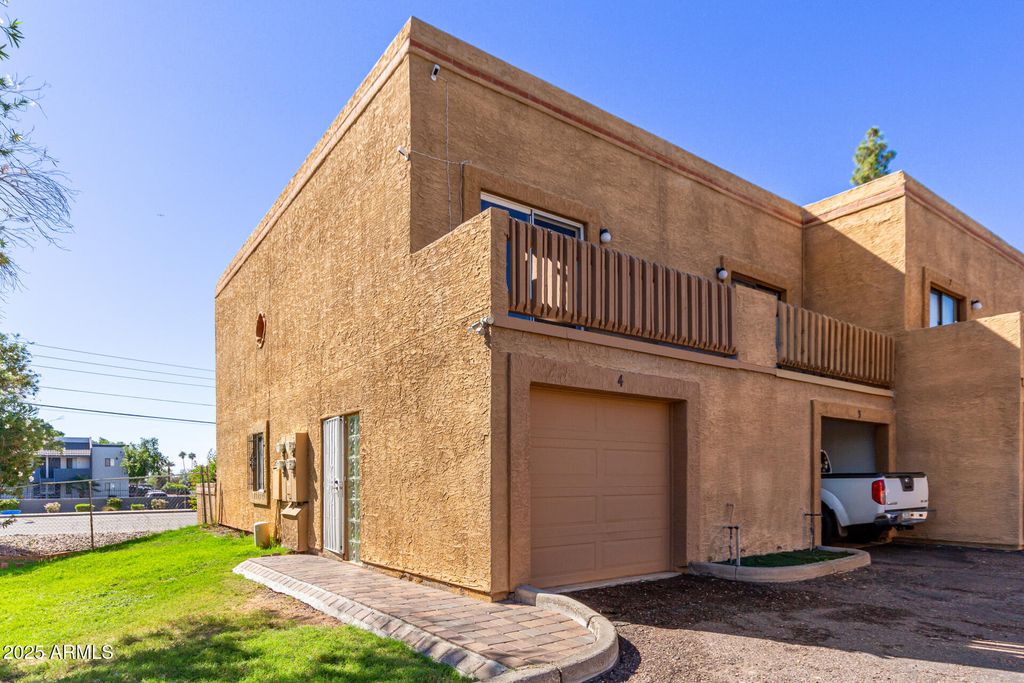 Photo of 12207 N 21st Avenue #4, Phoenix, AZ 85029 (MLS # 6937722)
