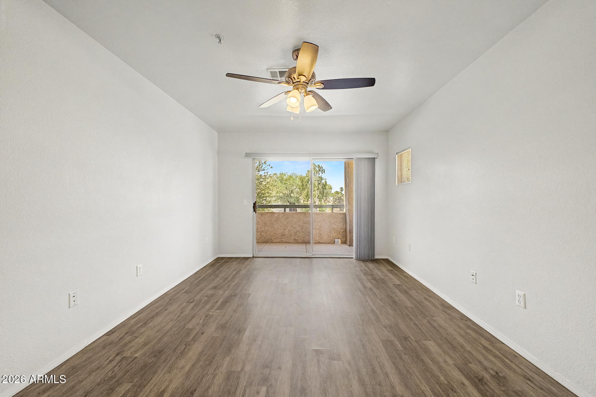 1295 N ASH Street 123