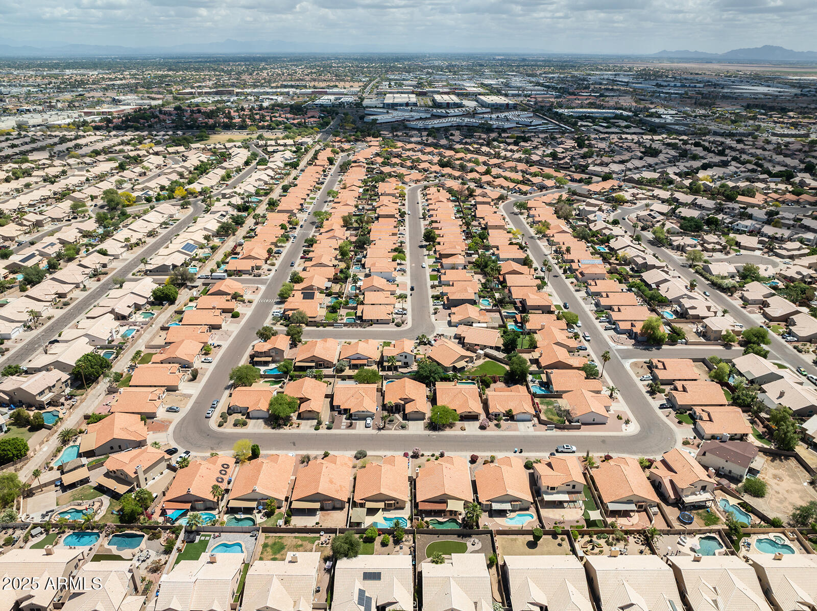 4529 E THISTLE LANDING Drive