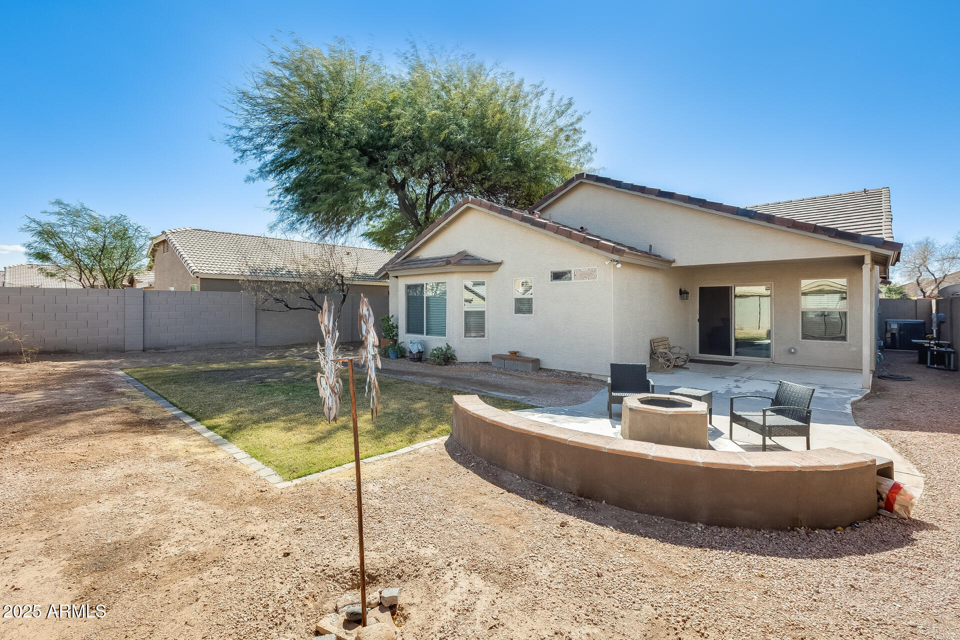 4332 W CARSON Road