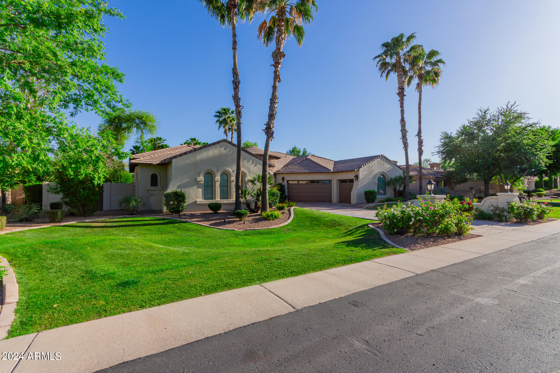 2069 E CEDAR Place