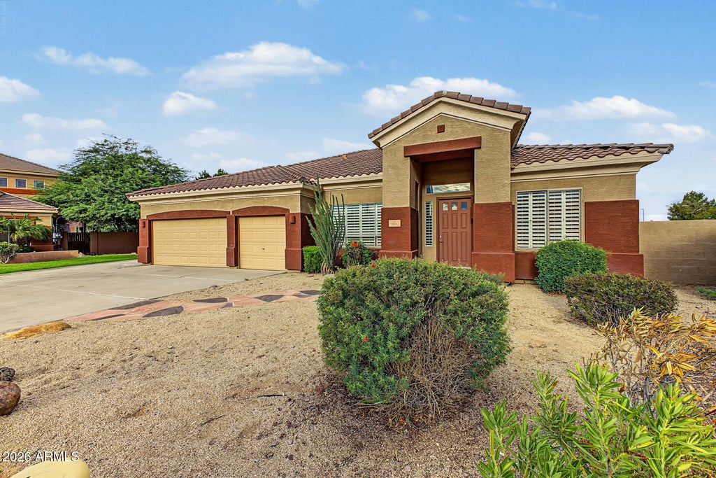 Photo of 1571 E Stirrup Court, Gilbert, AZ 85296 (MLS # 7086266)