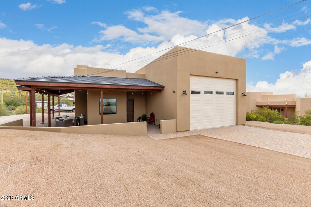 Photo of 3451 S Yaqui Lane, Gold Canyon, AZ 85118 (MLS # 7015933)