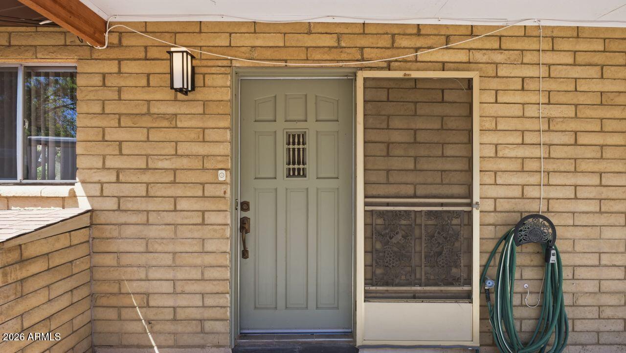 3555 E RIMROCK Drive