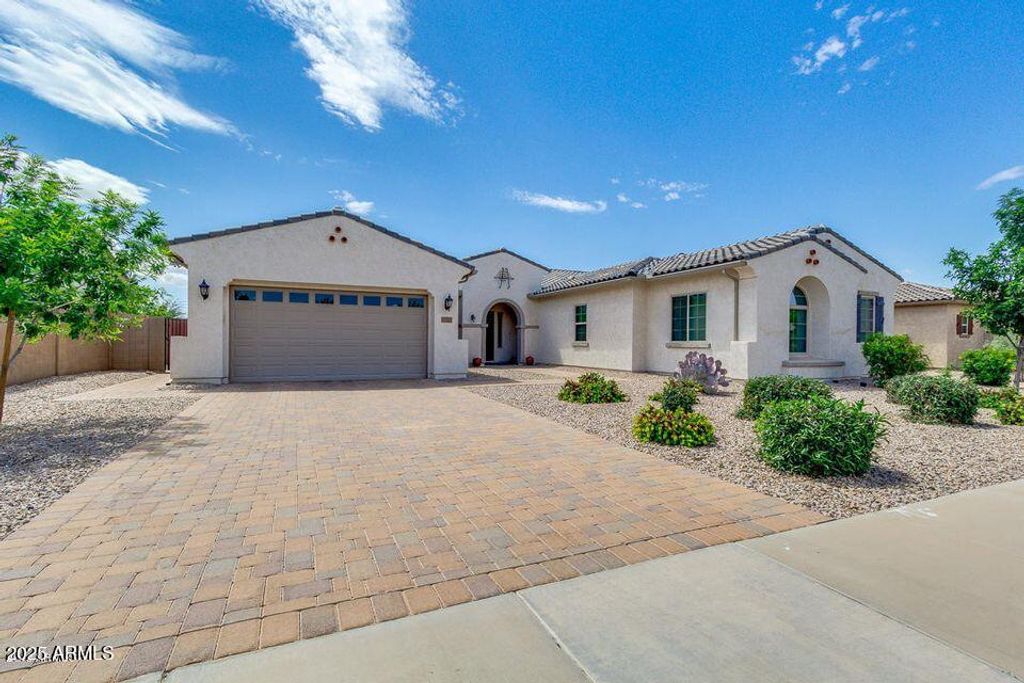 Photo of 23152 S 202nd Way, Queen Creek, AZ 85142 (MLS # 6938115)