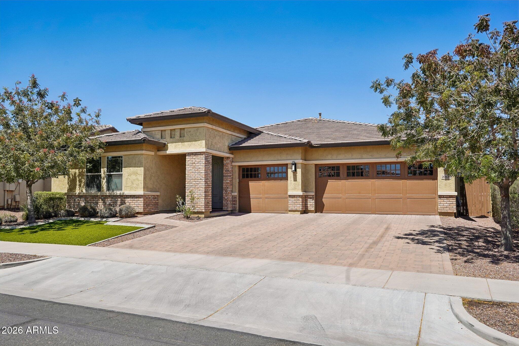 VERRADO PHASE 3 SOUTH PHASES A B - Residential