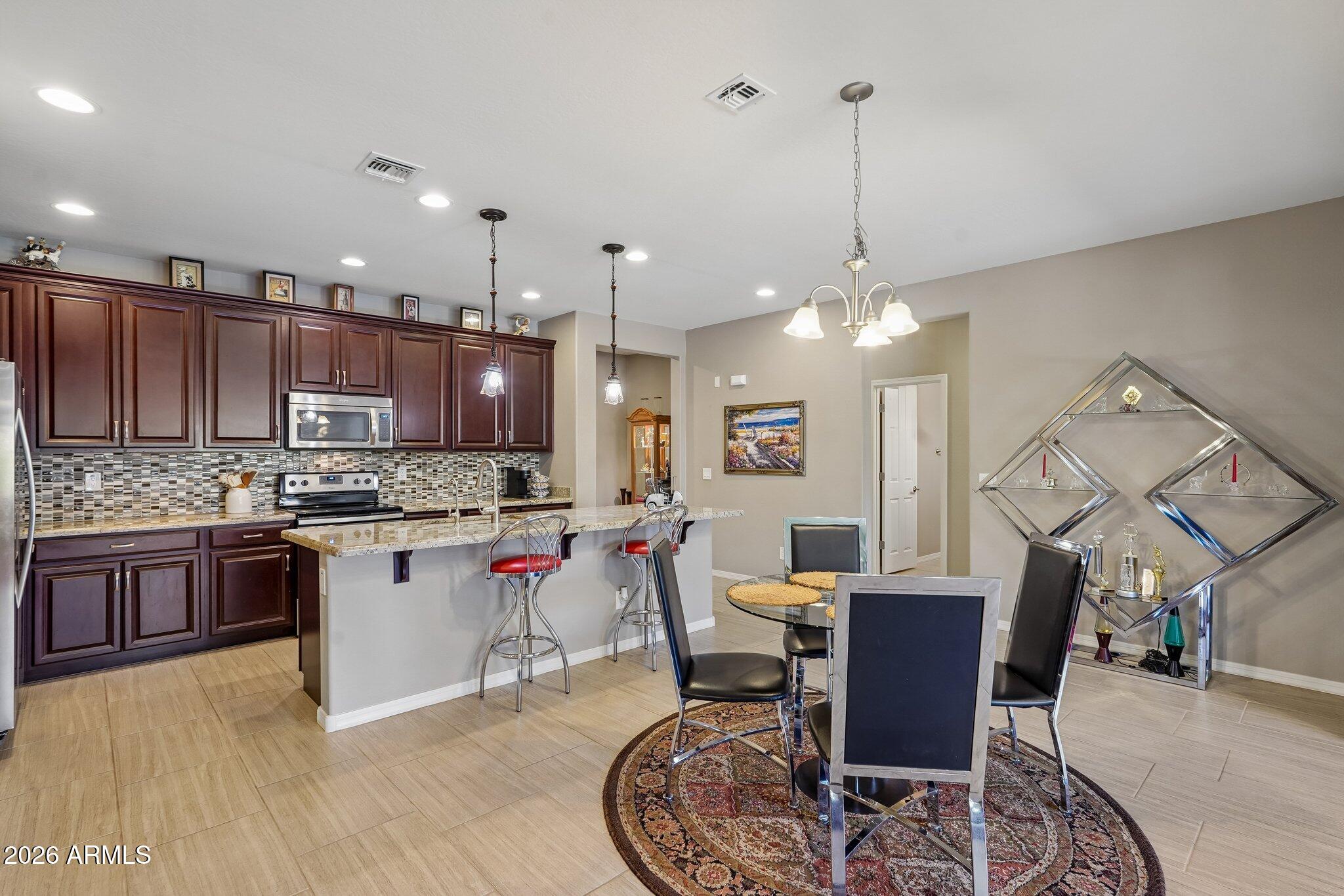 VERRADO PHASE 3 SOUTH PHASES A B - Residential