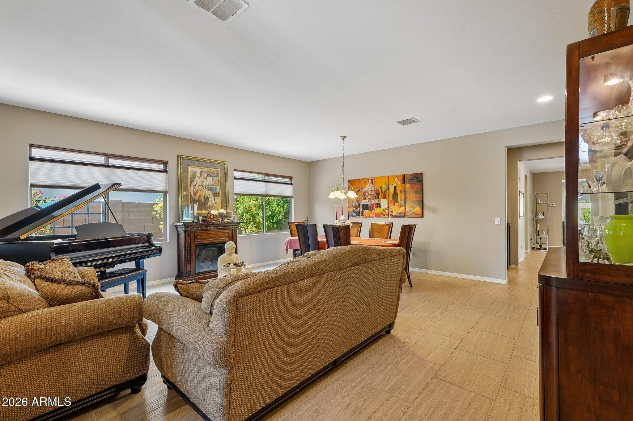 VERRADO PHASE 3 SOUTH PHASES A B - Residential