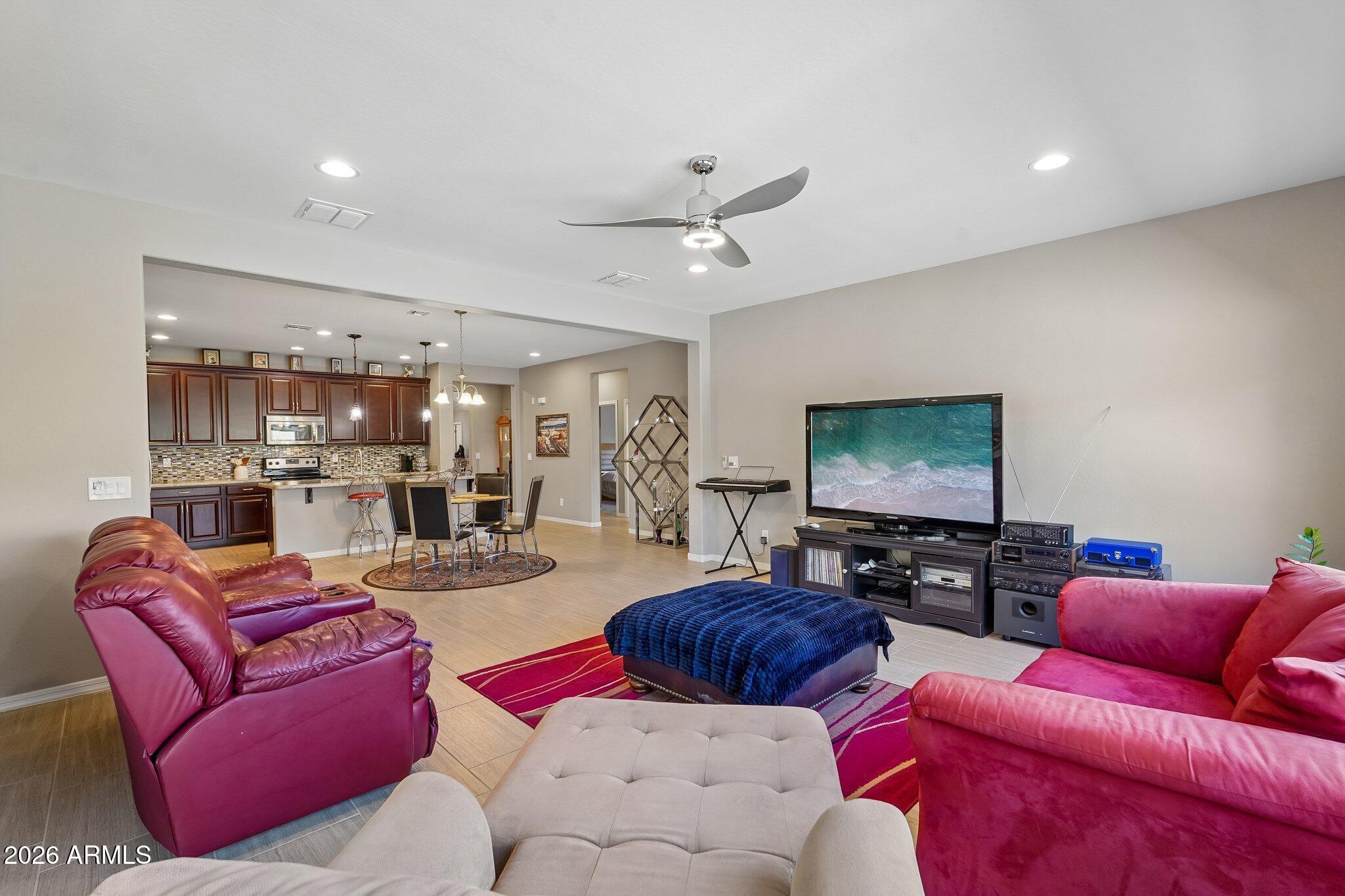 VERRADO PHASE 3 SOUTH PHASES A B - Residential