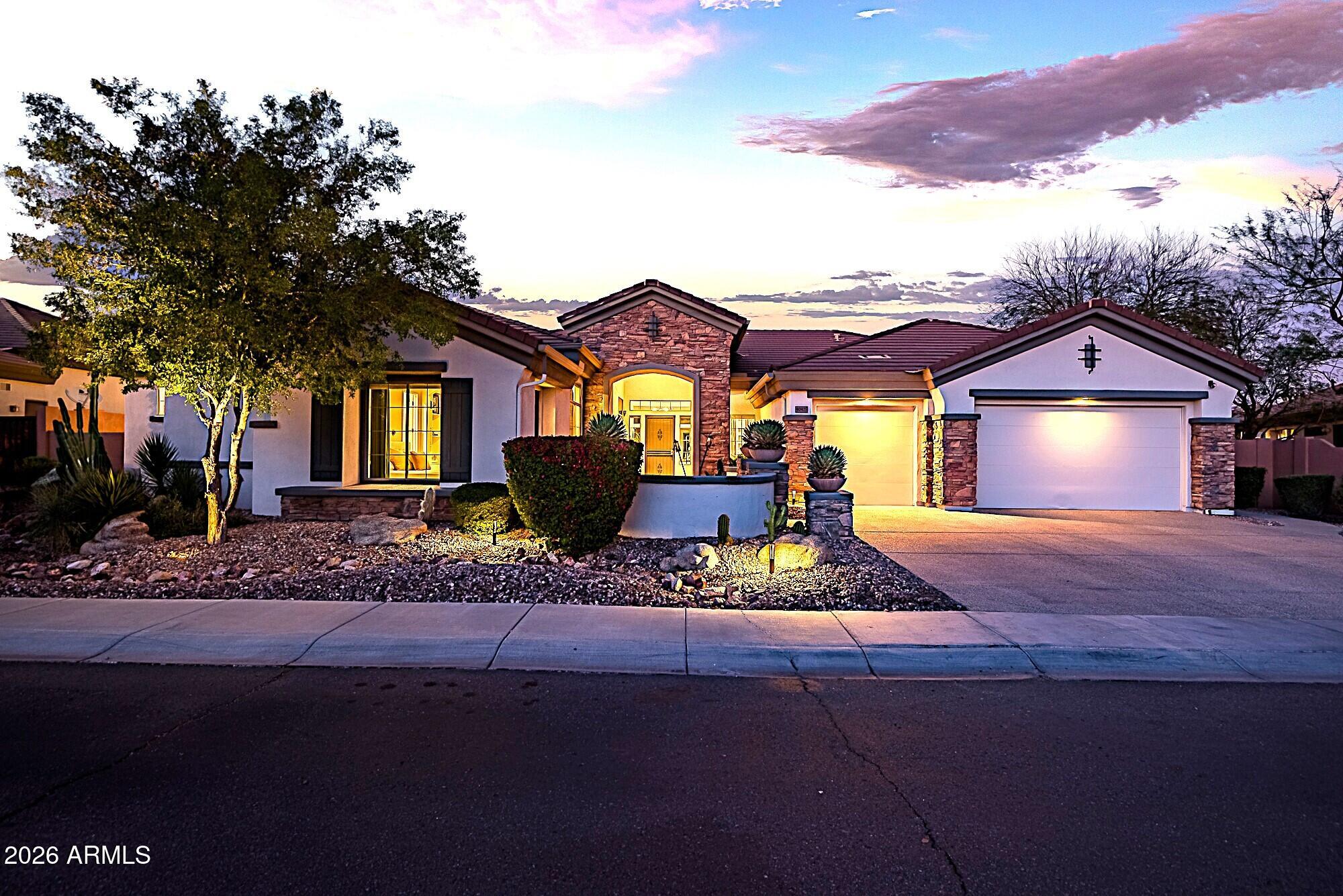 ANTHEM COUNTRY CLUB - Residential