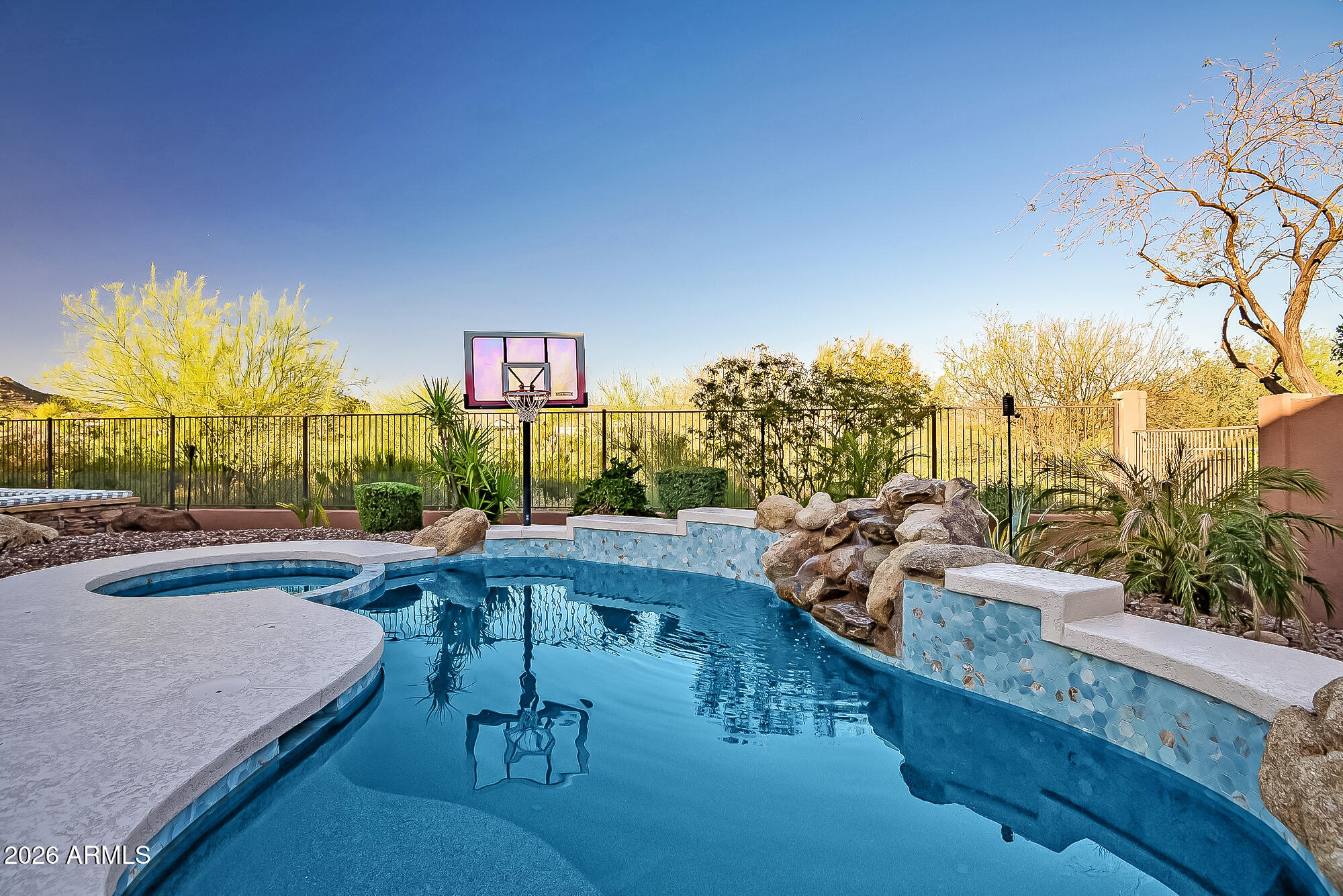 ANTHEM COUNTRY CLUB - Residential