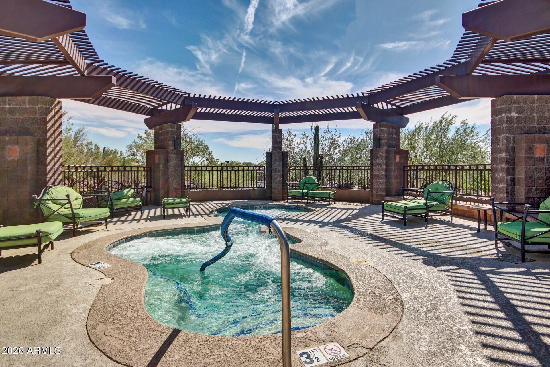 ANTHEM COUNTRY CLUB - Residential