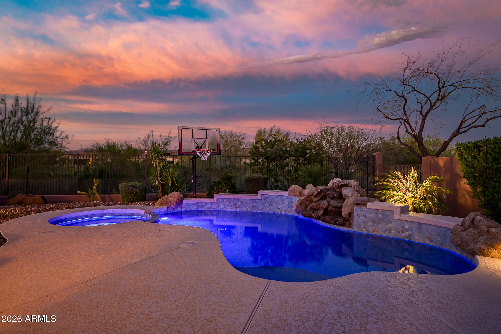 ANTHEM COUNTRY CLUB - Residential