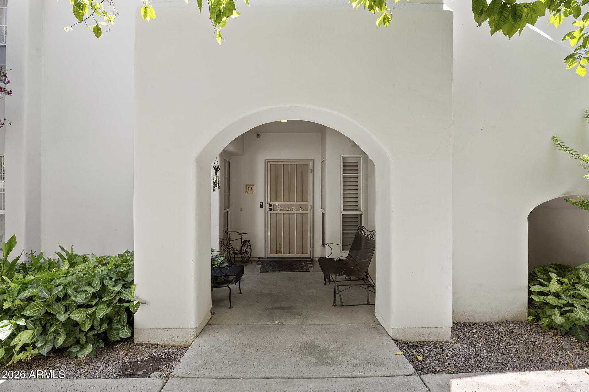 5200 S LAKESHORE Drive 116