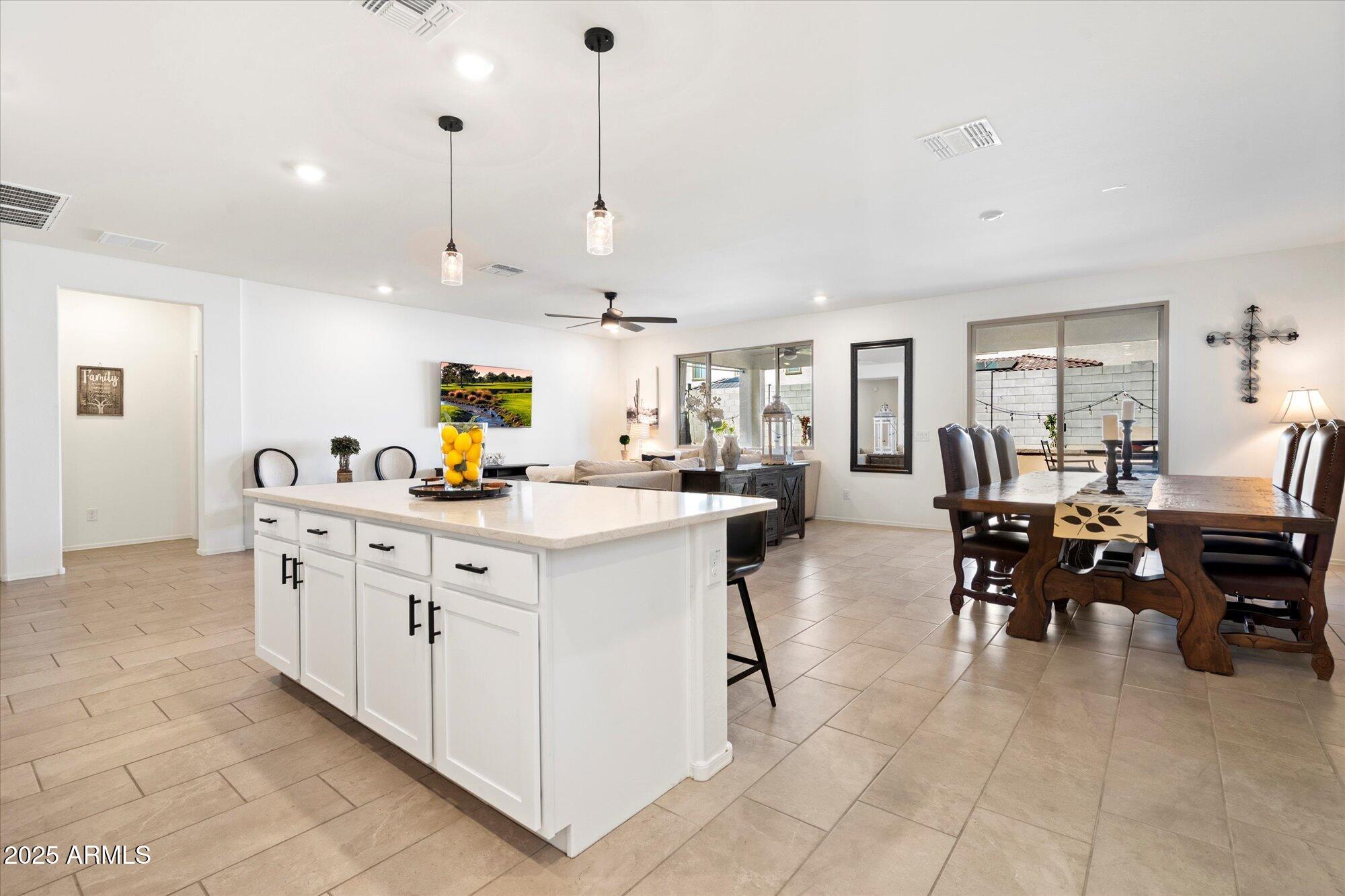 17140 W RUNNING DEER Trail