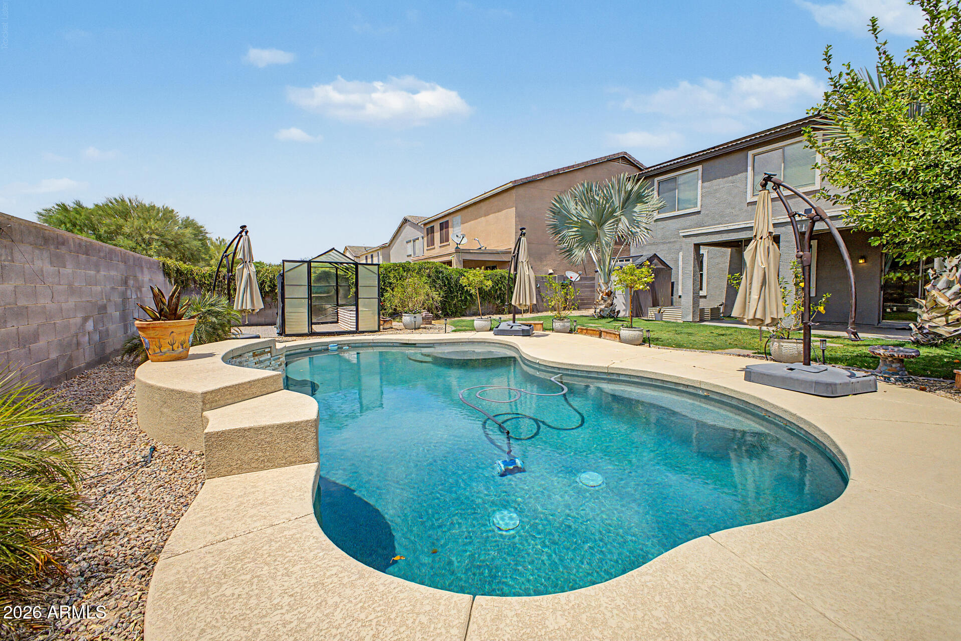 28536 N SUNSET Drive