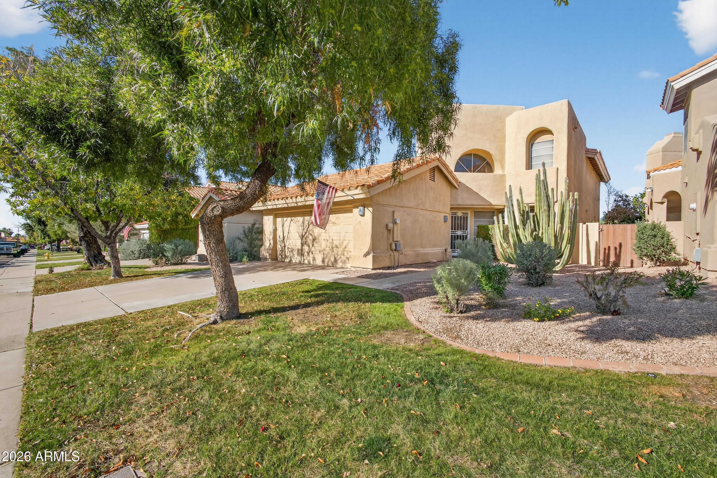 6638 E SUGARLOAF Street