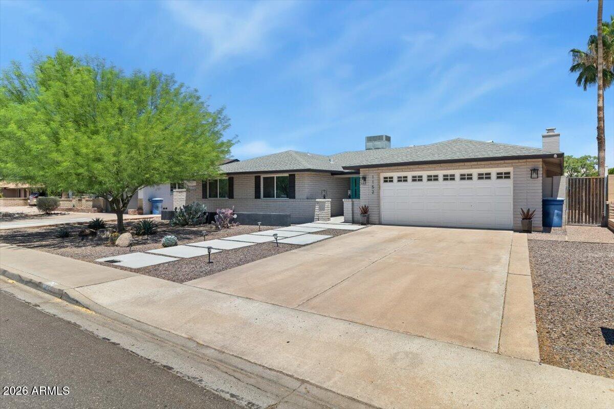 1152 E Watson Drive