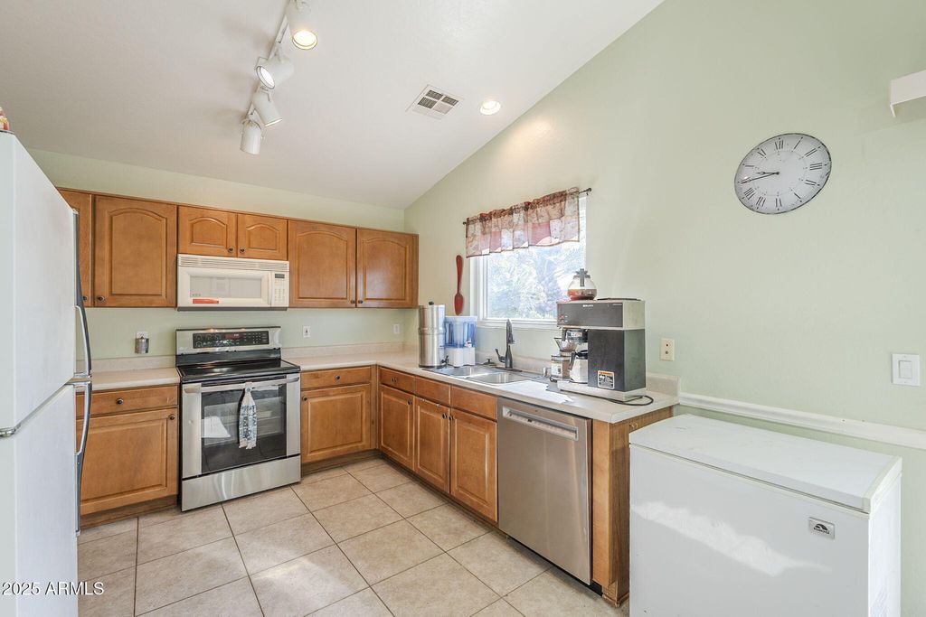 Photo of 2401 E Antigua Drive, Casa Grande, AZ 85194 (MLS # 6920599)