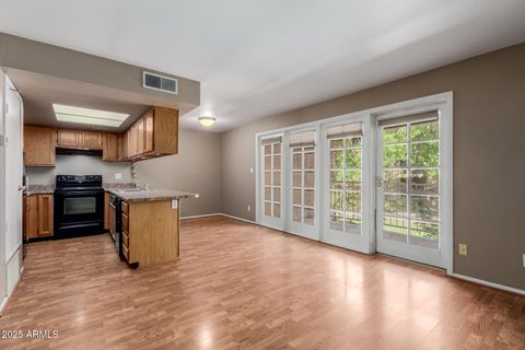 18811 N 19TH Avenue 2004 Phoenix AZ 85027