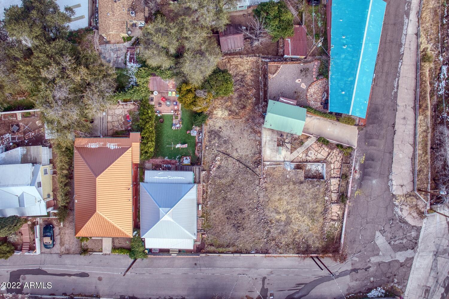 305 O HARA Avenue ON