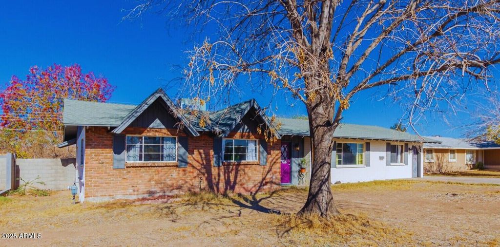Photo of 936 E 8th Place, Mesa, AZ 85203 (MLS # 6932067)