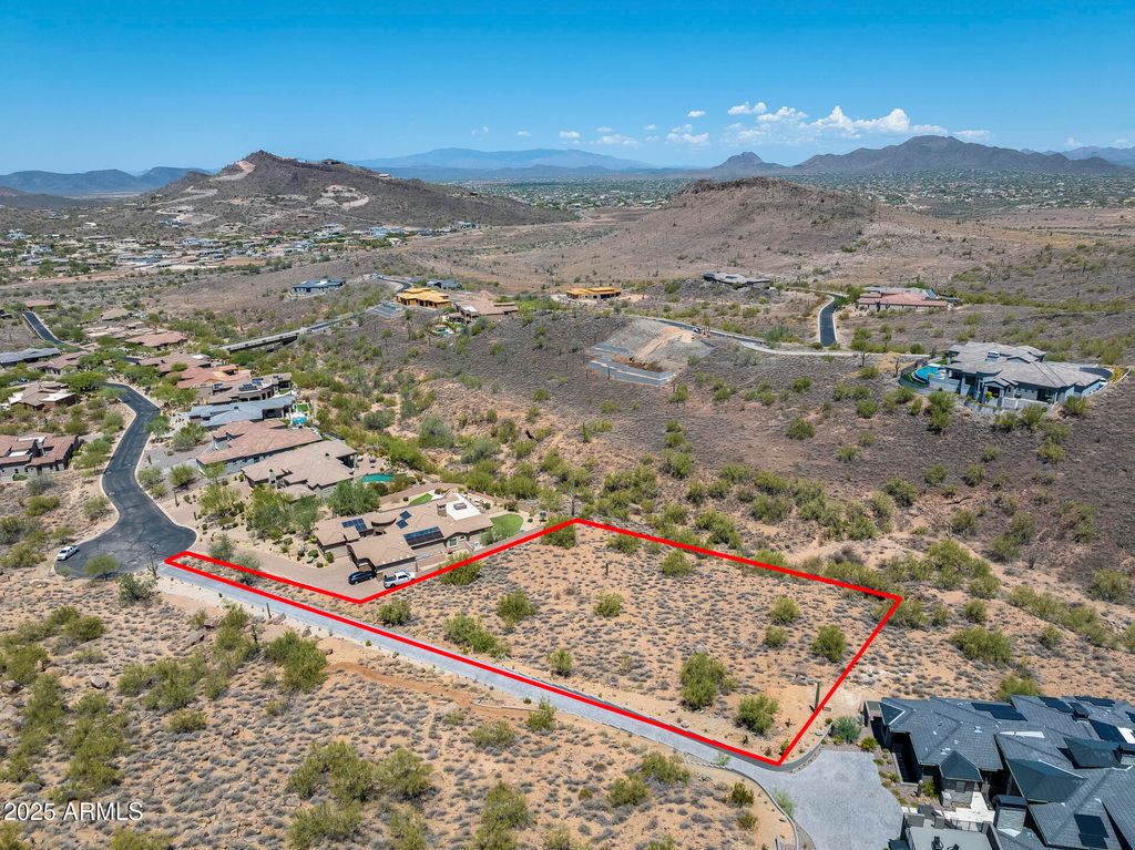 Photo of 2398 W Espartero Way #8, Phoenix, AZ 85086 (MLS # 6902702)