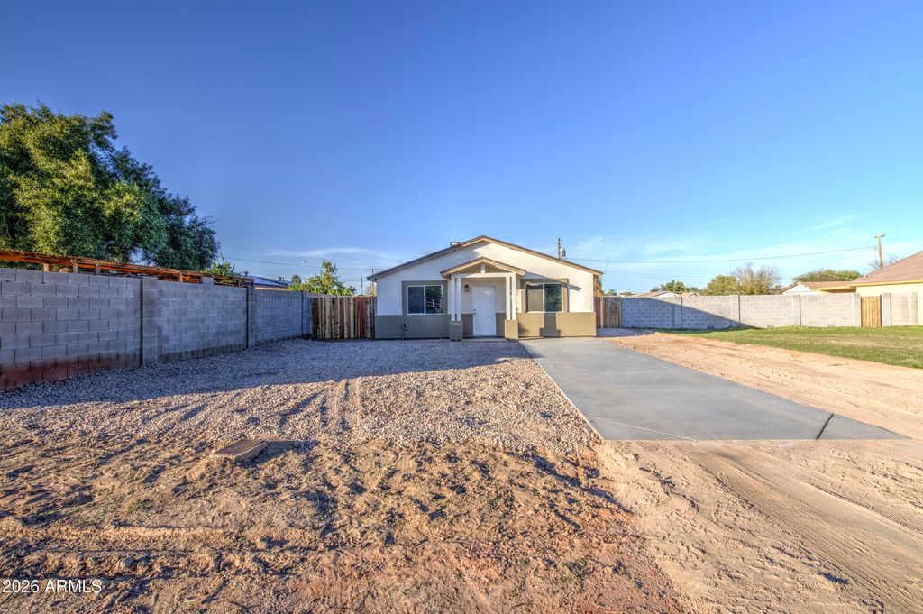 Photo of 604 E South Avenue, Buckeye, AZ 85326 (MLS # 6995678)