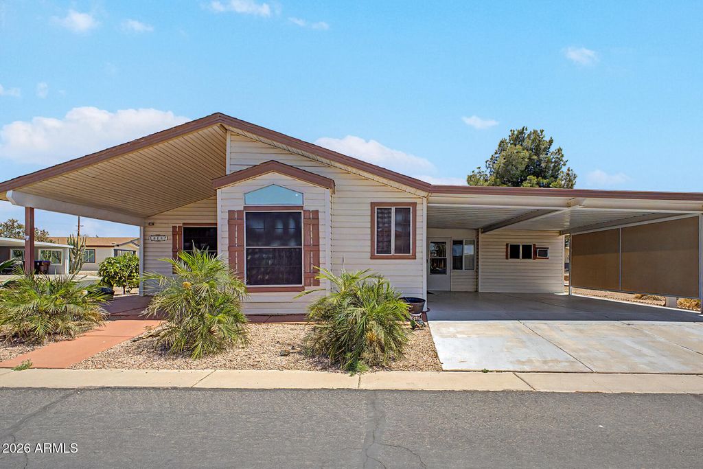 Photo of 40667 N Clubhouse Street, San Tan Valley, AZ 85140 (MLS # 7026133)