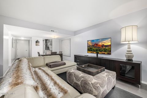 Photo of 1107 W Osborn Road #118, Phoenix, AZ 85013 (MLS # 6965606)