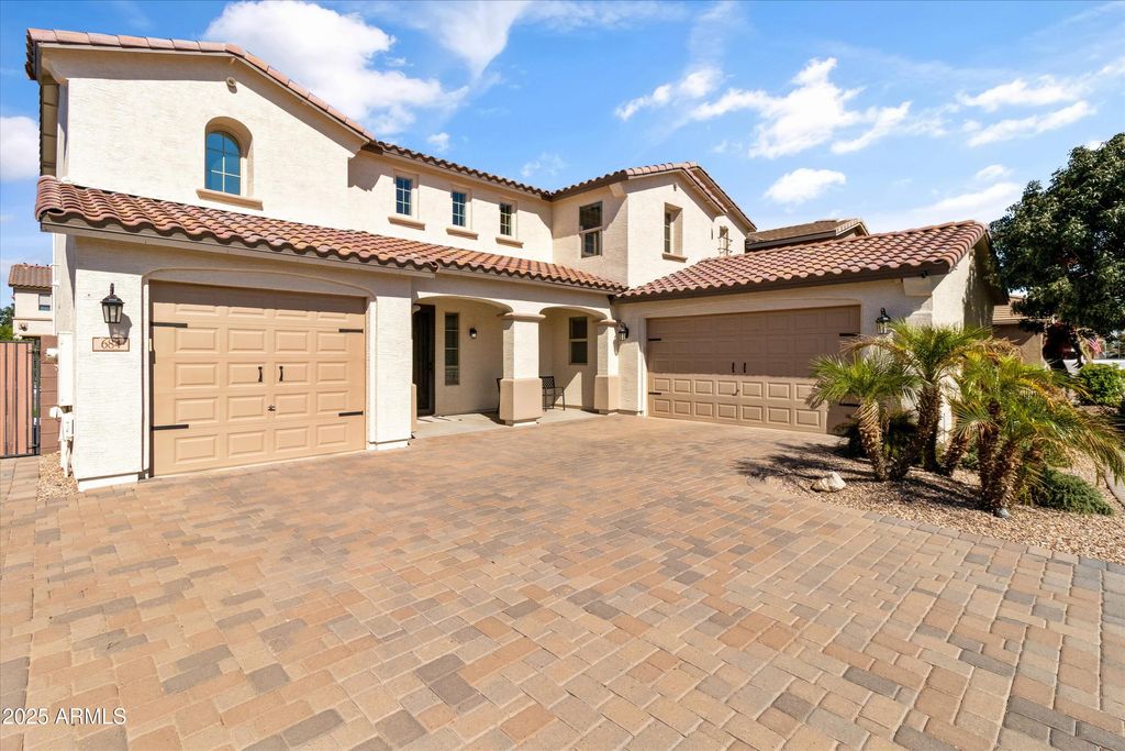 Photo of 684 W Coffee Tree Avenue, Queen Creek, AZ 85140 (MLS # 6936006)