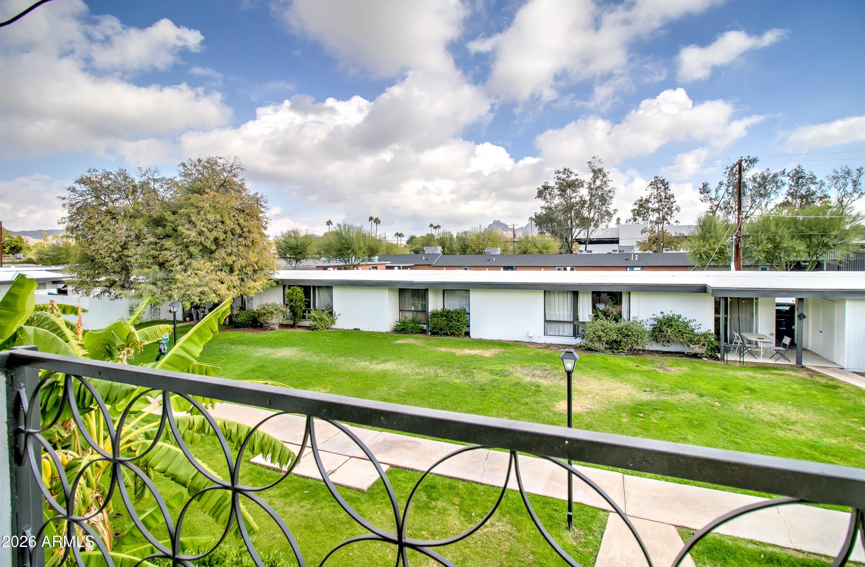 3242 E Camelback Road 207