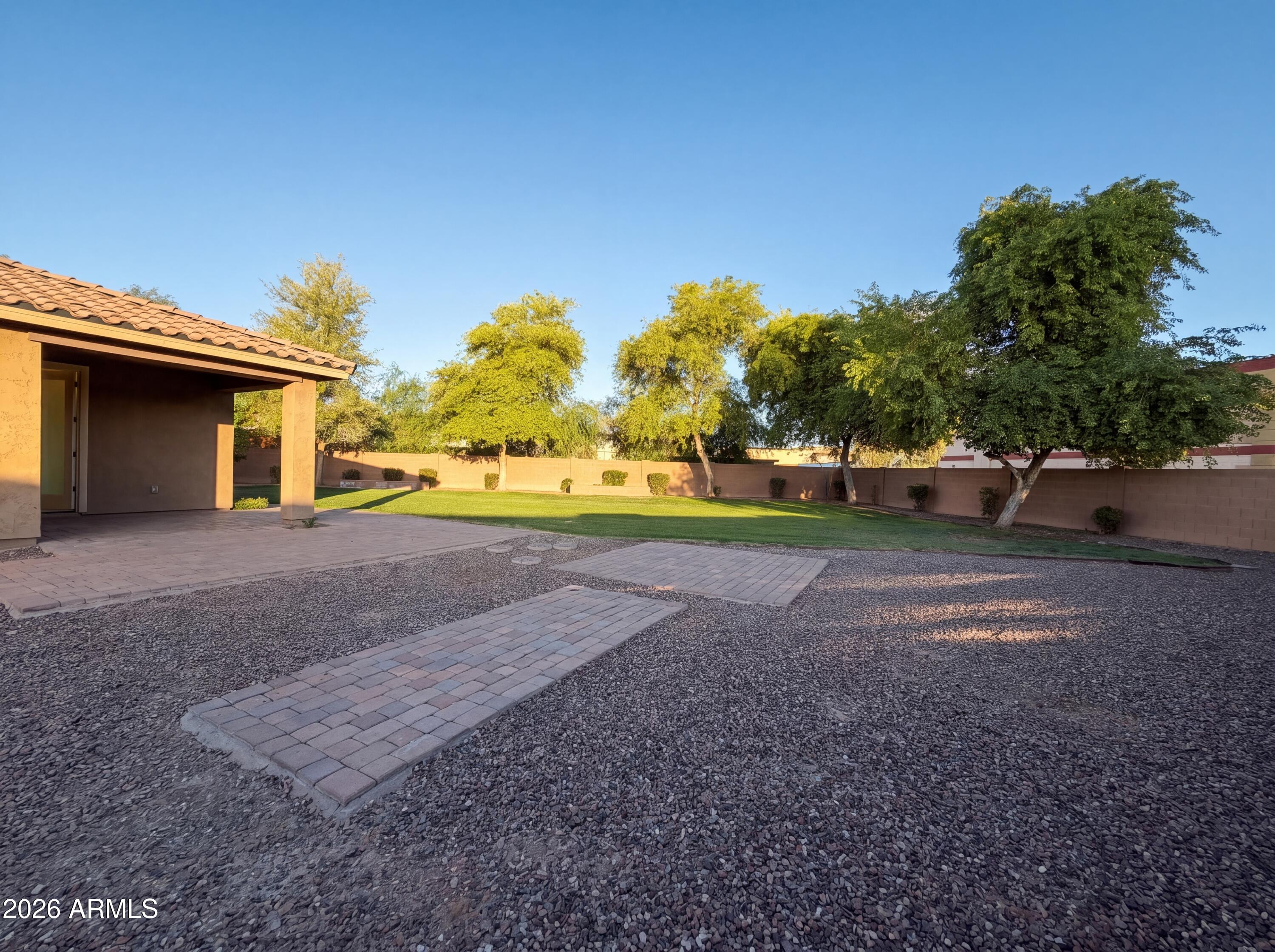 112 E BERNIE Lane