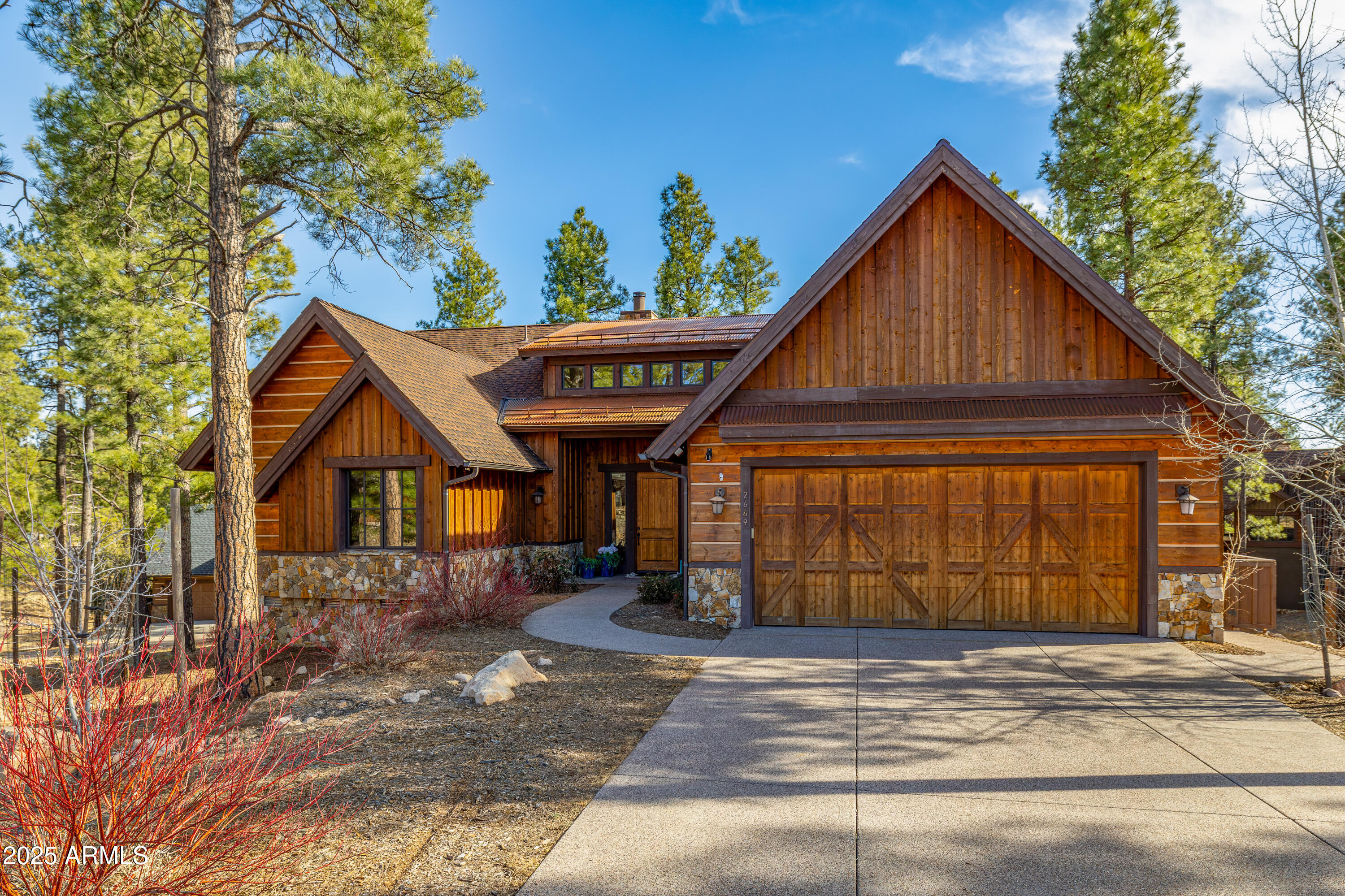 2649 S BLUEBIRD Court