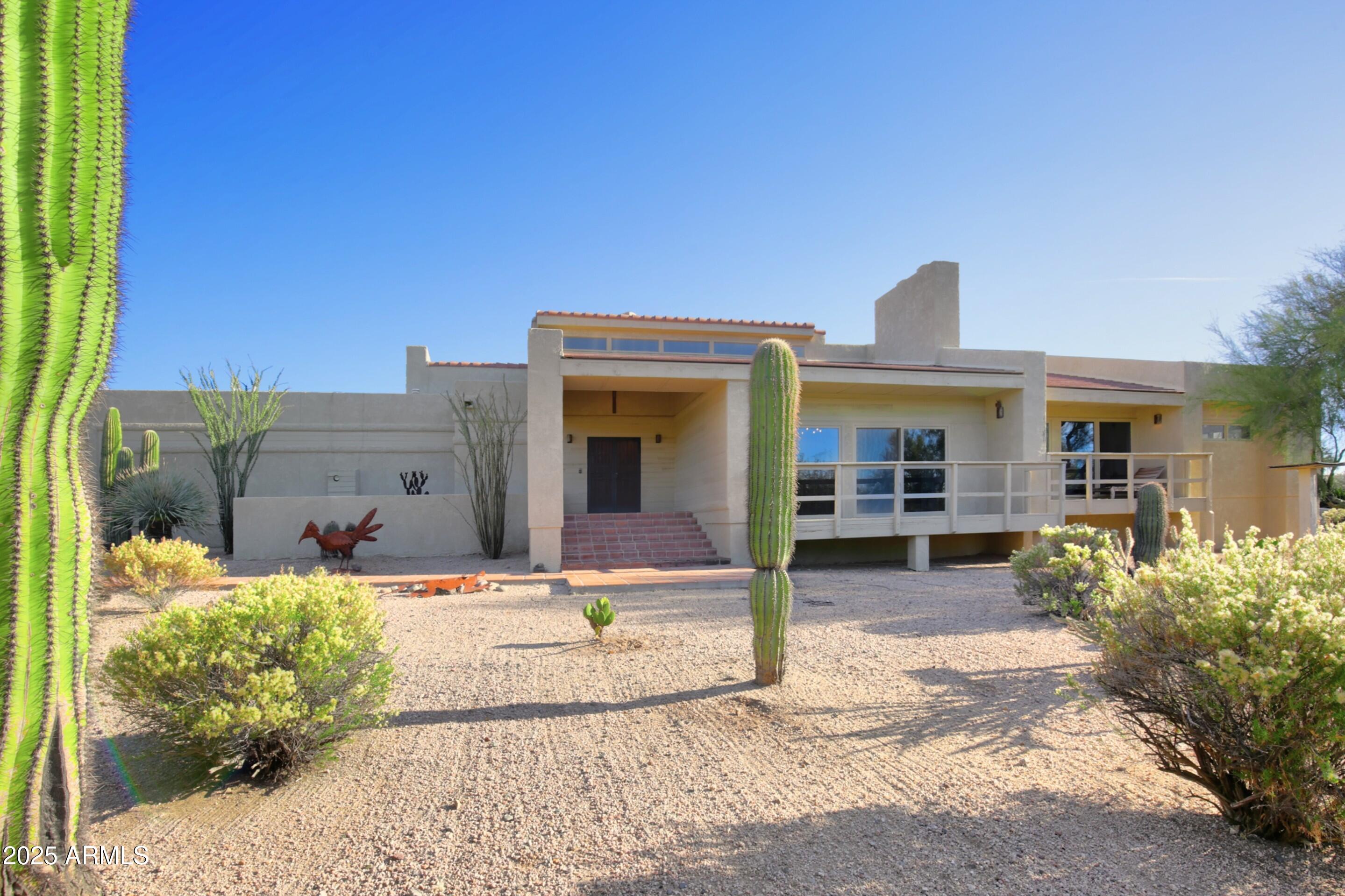 CAREFREE FORE - Residential