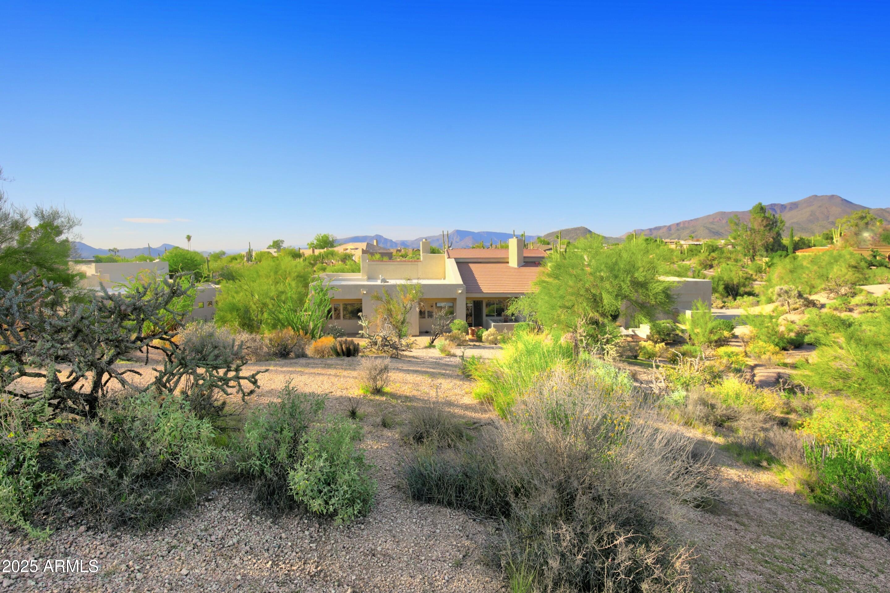 CAREFREE FORE - Residential