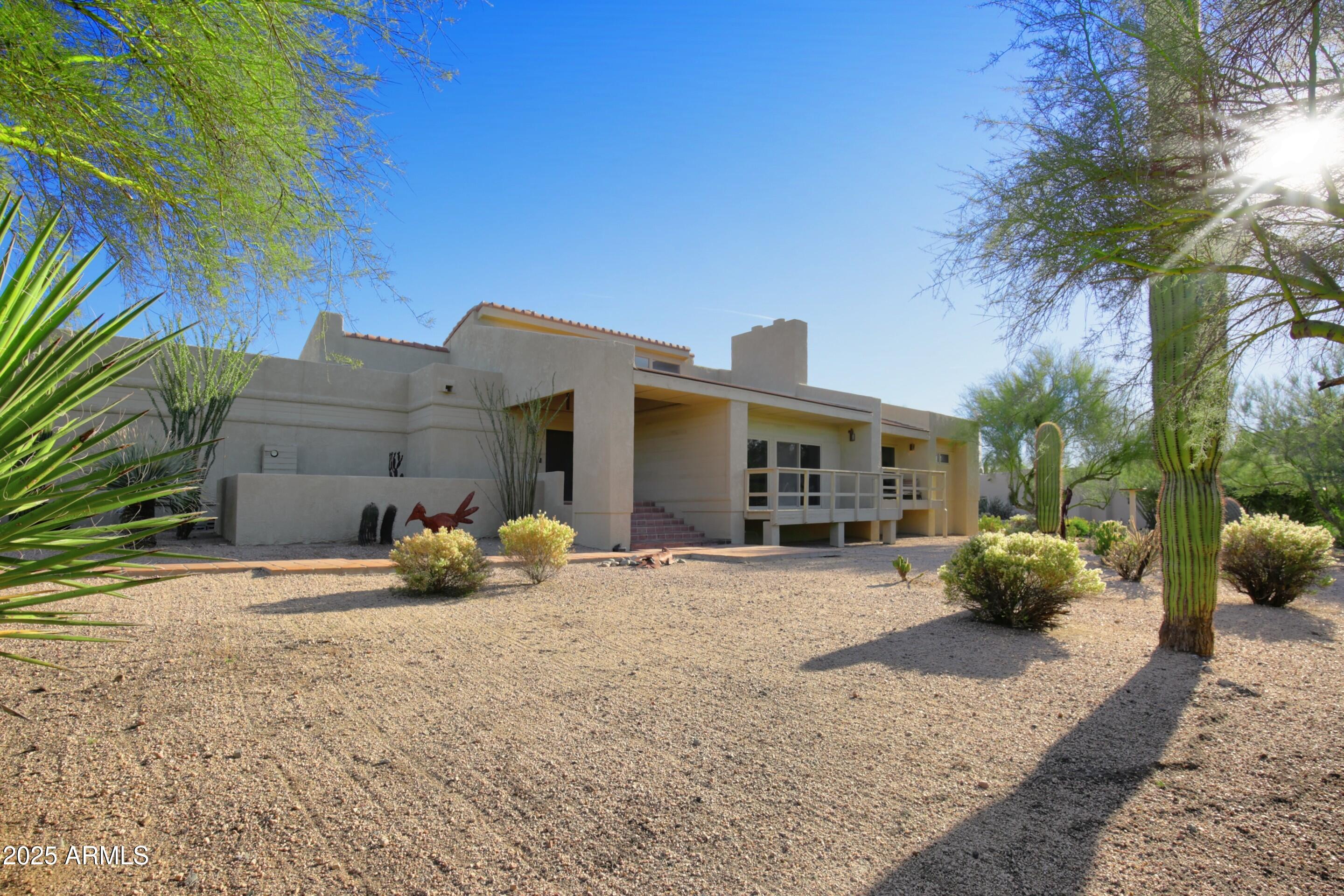 CAREFREE FORE - Residential