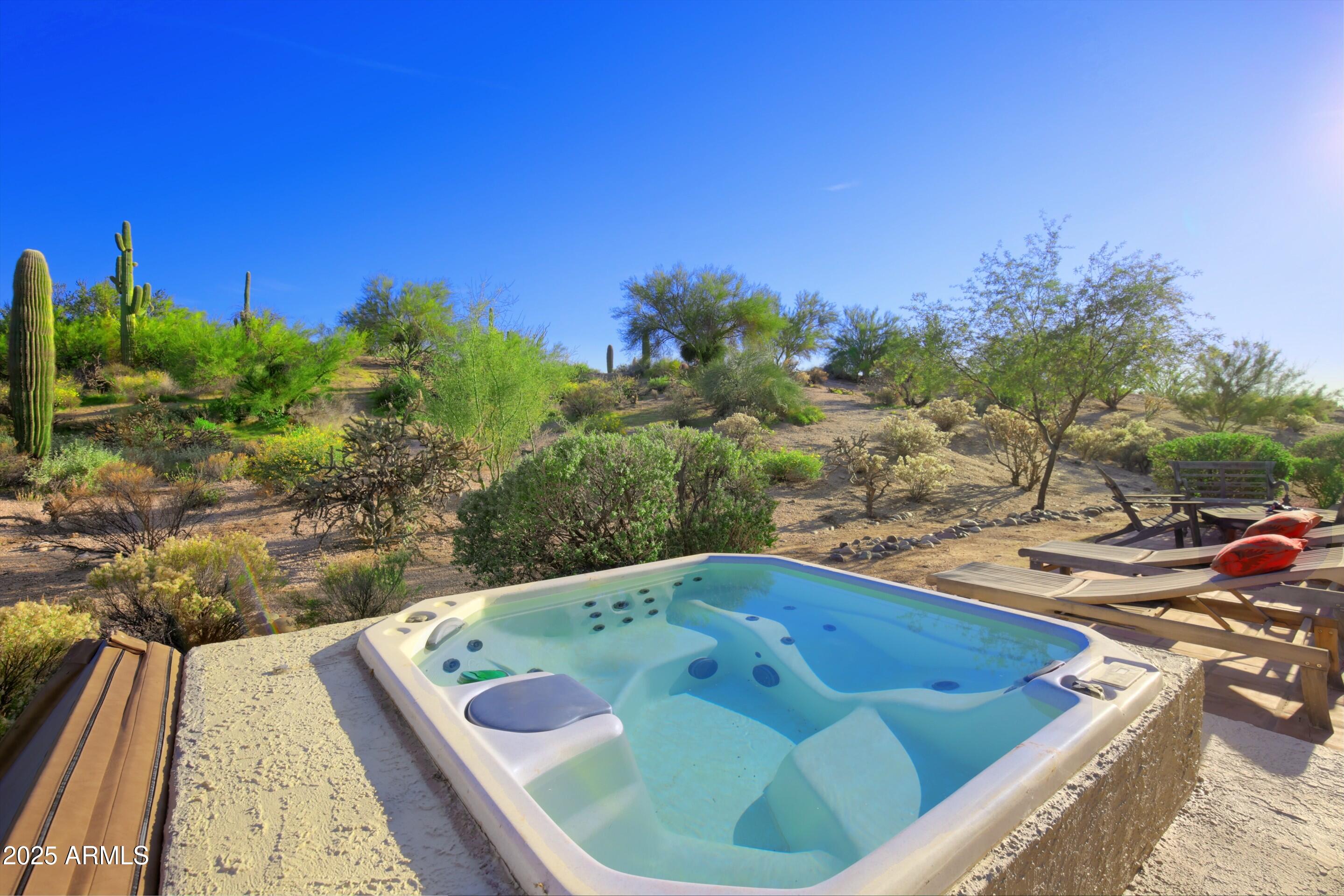 CAREFREE FORE - Residential