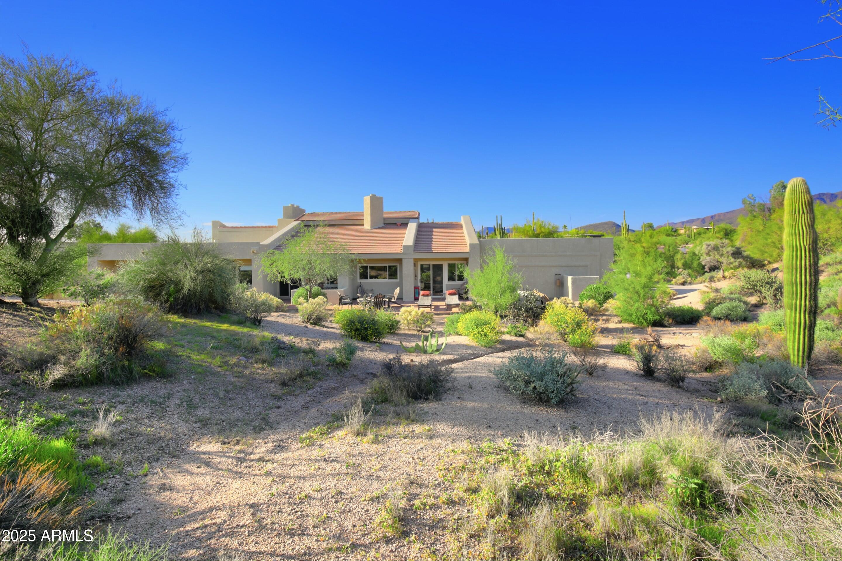 CAREFREE FORE - Residential