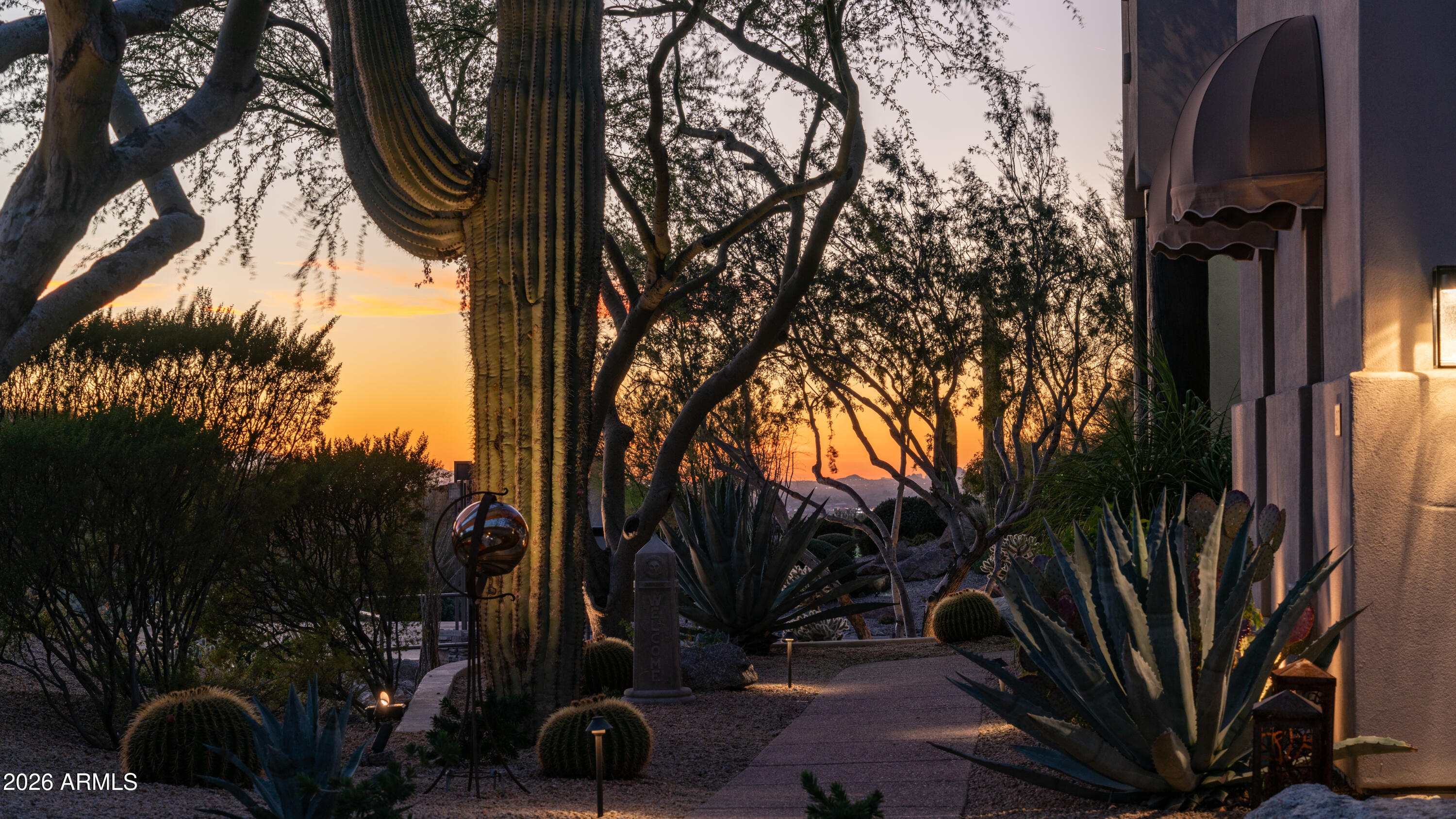 4317 N BRIGHTON Circle